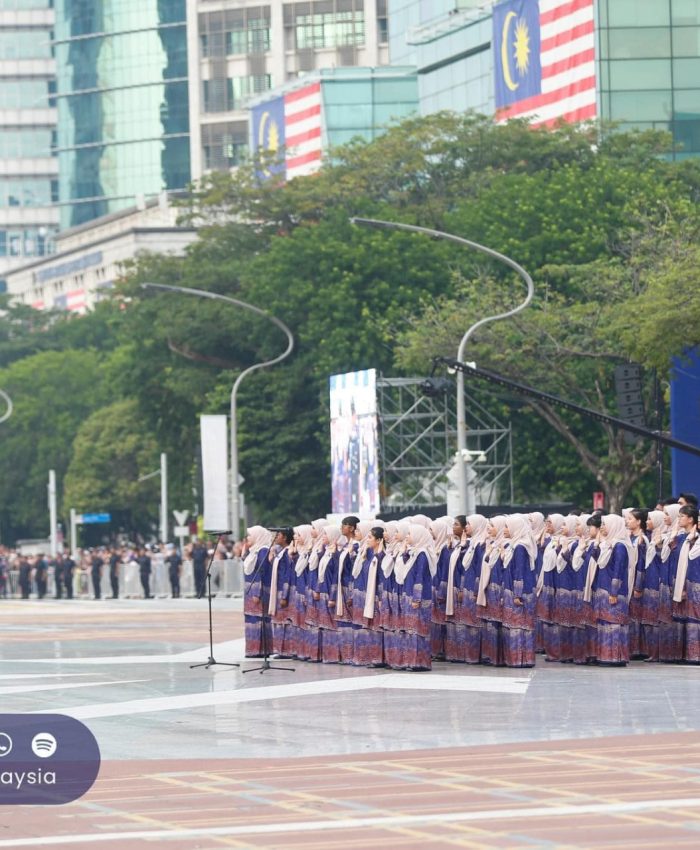 Antara momen-momen berharga dari kontinjen yang terlibat dalam sambutan Hari Kebangsaan hari ini