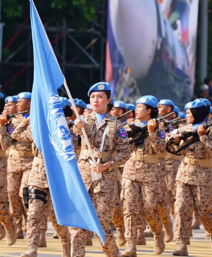 Sambutan Hari Kebangsaan 2024 turut dimeriahkan dengan acara perbarisan dan perarakan kontinjen Angkatan Tentera Malaysia yang terdiri daripada 2,076 pegawai dan anggota. Sebanyak 140 aset kenderaan dan haiwan turut terlibat dalam sambutan ini. Antara aset yang terlibat ialah Kenderaan Perisai Lipan Bara, Kereta Perisai Gempita, Aset Hybrid Tentera Darat, High End Military Watercraft dan lain-lain